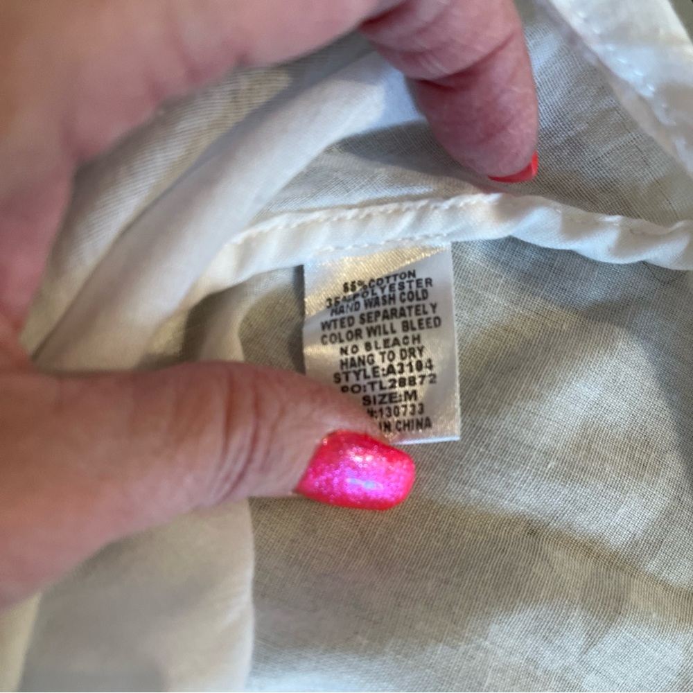 Umgee White Gauze Blouse Crochet & Floral Embroidery Detail M - Picture 11 of 11